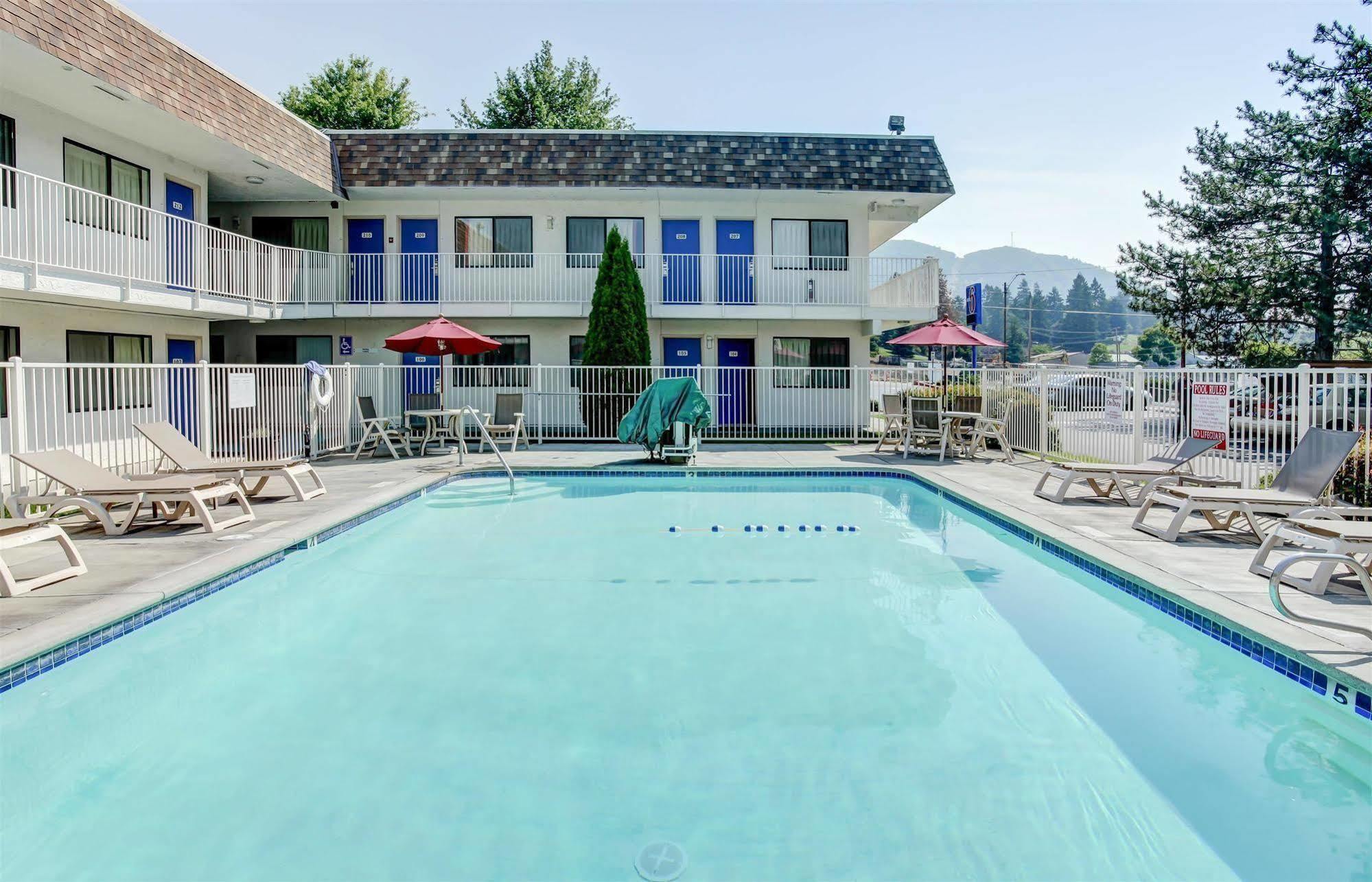 Motel 6-Grants Pass, Or Exteriér fotografie